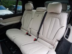 BMW X7 – 31 / 32