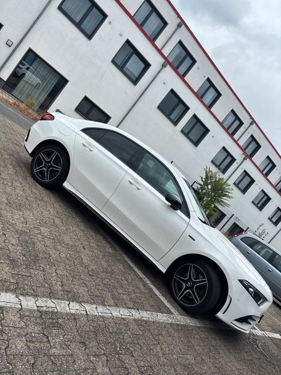 Image of Mercedes-Benz A 250