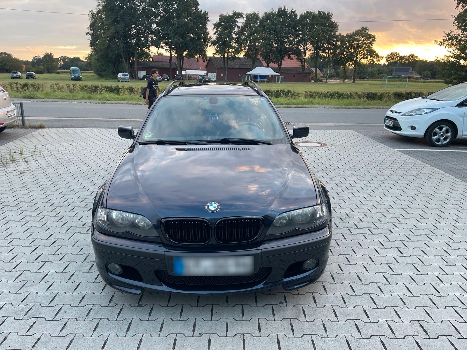 BMW 320