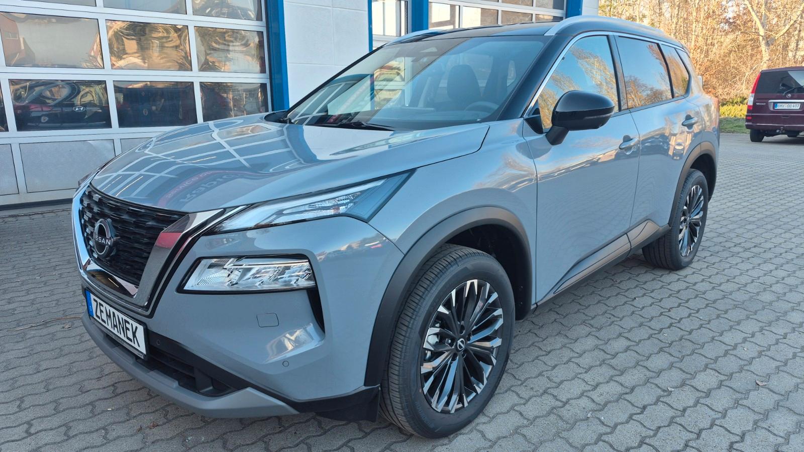 Nissan X-Trail 1.5 VC-T MHEV N-Connecta Head UP 360°