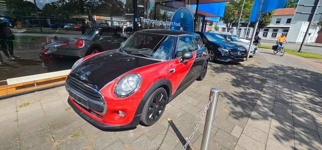 MINI ONE First Navi Tempomat Sitzheizung 55 kW (75 PS