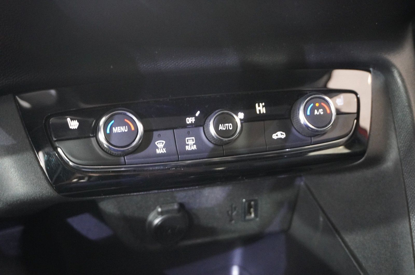 Fahrzeugabbildung Opel Corsa-e 7KW EDITION NAVI/KAMERA/SHZ/VIRTU./DAB+