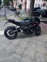 Honda CBR 650R e-Clutch - nur 300km - EZ 07/2025 - HONDA CBR 300