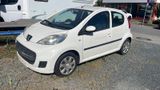Peugeot 107 Urban Move 70 Urban Move - Peugeot 107: Bluetooth