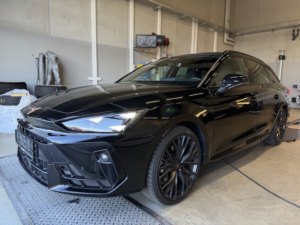 Image of Cupra Leon