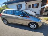BMW Active Tourer 218i Advantage aus 1. Hand - BMW 218 Active Tourer von privat
