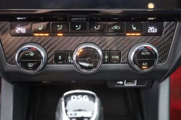 Skoda Octavia - 12