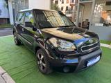 Kia Soul Attract 1.6 KLIMA,LM-F,8FB,TOP - Kia Soul: Geländewagen