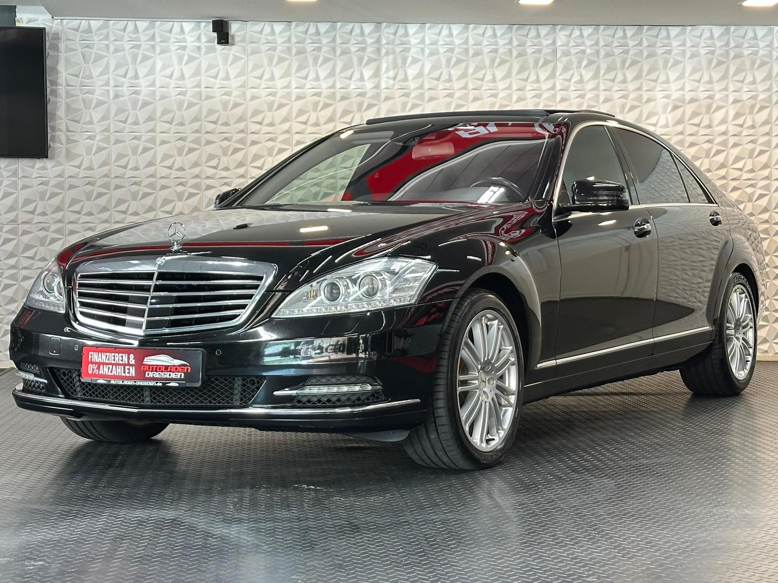MERCEDES-BENZ S 350 CGI LANG* BIXEN#SITZLUFT#NACHT#SOFTCL#PANO - Image 4