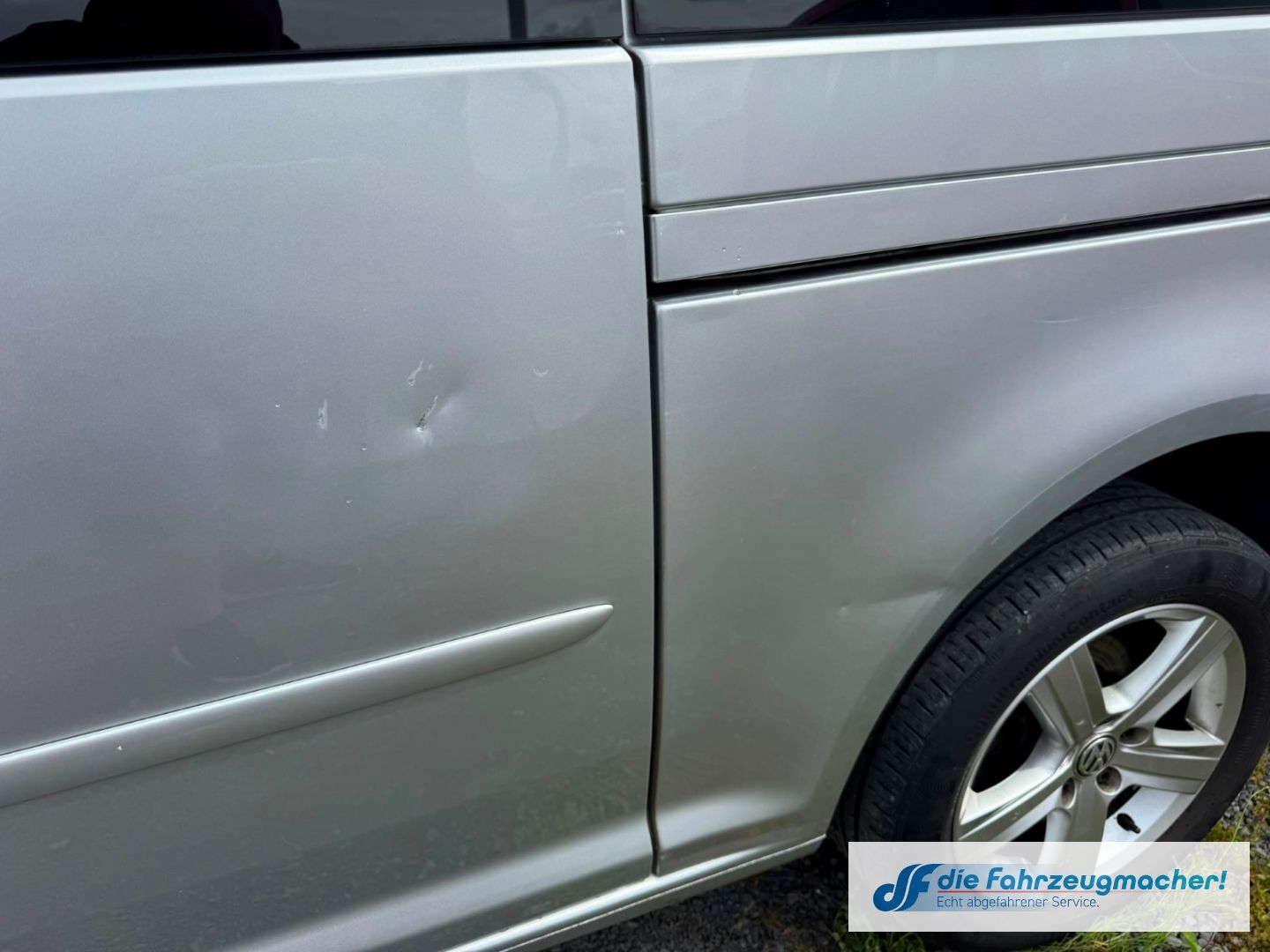 Fahrzeugabbildung Volkswagen Caddy Maxi Trendline BMT Mehrzonenklima *EXPORT