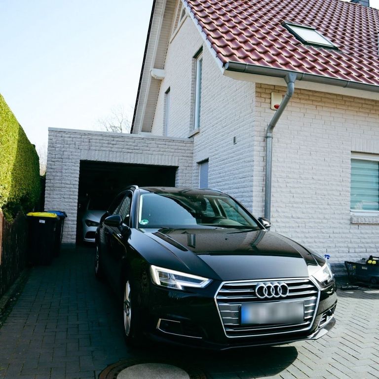 Image of Audi A4