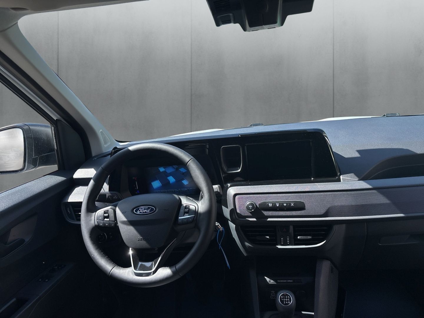 Ford Transit Courier - Bild 9