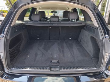 Mercedes-Benz GLC 220 d 4Matic*LED*Navi*PDC*SHZ*Teilleder*