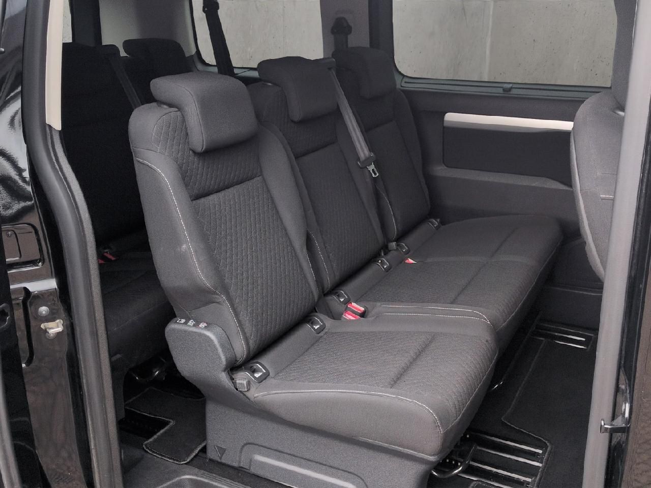 Fahrzeugabbildung Opel Zafira Life Edition M