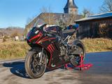 Honda CBR 1000 RR - HONDA RENNSPORT