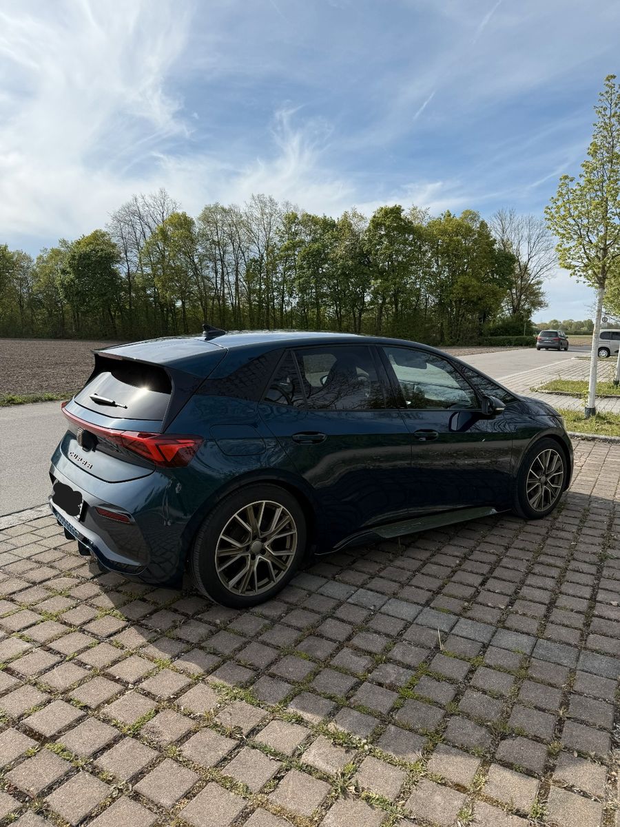 CUPRA Born