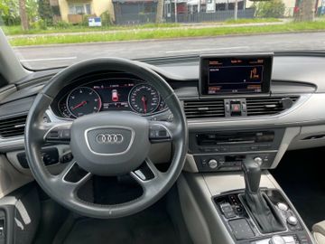 Fahrzeugabbildung Audi A6 2.0 TDI Avant Ultra*Totwinkel*StHz*Kamera*