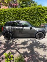 MINI One Countryman One  - MINI One Countryman: Limousine