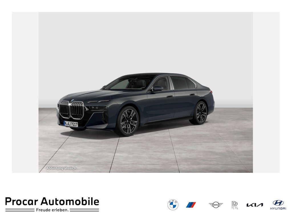 Image of BMW 740