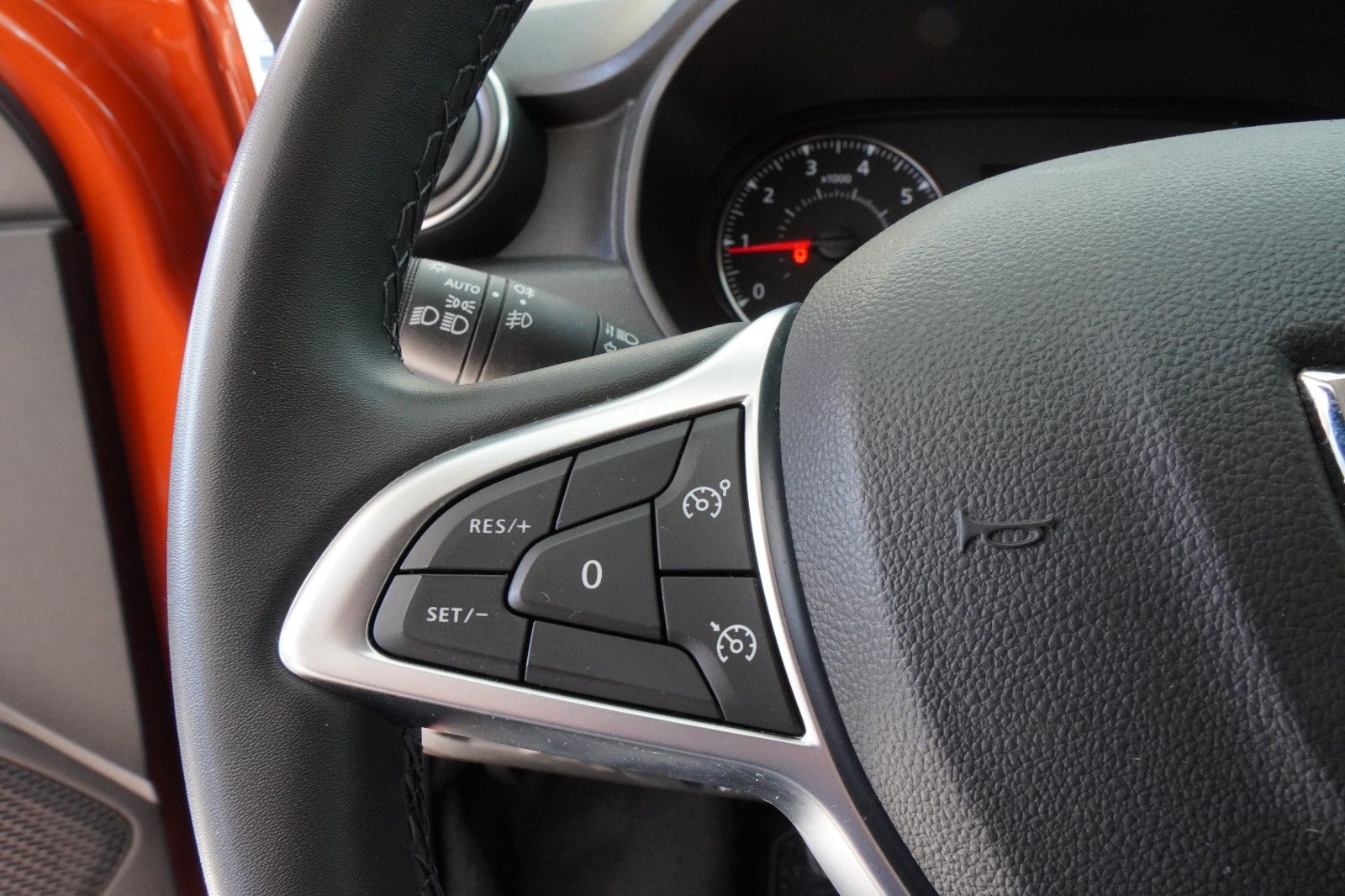 Fahrzeugabbildung Dacia Duster II Comfort *1.Hand*LPG*Navi*Kamera*