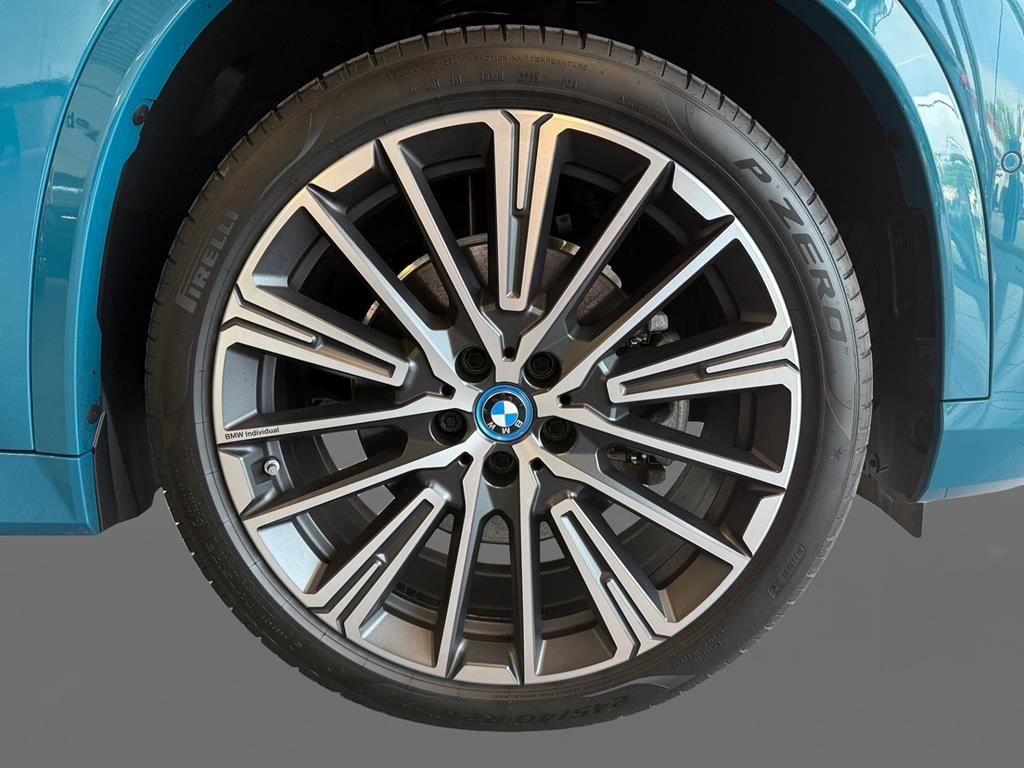 BMW iX1 xDrive30 M Sport AHK+ACC+Individual+Pano+ foto 17
