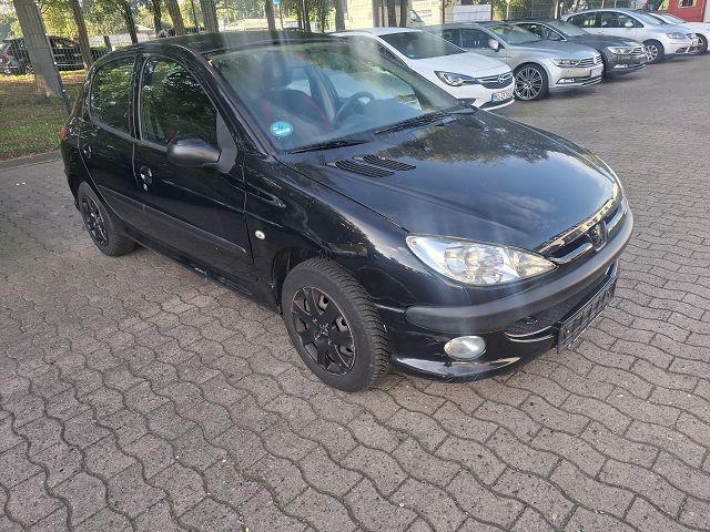 Peugeot 206 Grand Filou Cool, mit AHK und Tüv 06/2028