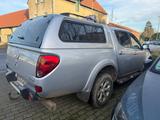 Mitsubishi L200 Doppelkabine 4X4 2.5D*AUTOMATIK*AHK*TEM*SHZ - Mitsubishi L200: Silber