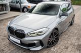 BMW M135 i xDrive *1.HAND*PANO*HEADUP*SPORT* - BMW M135 in Düsseldorf