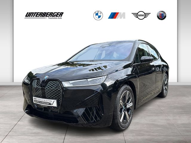 BMW iX xDrive40 Sportpaket PA+ DA+ LCP Prof. DAB+