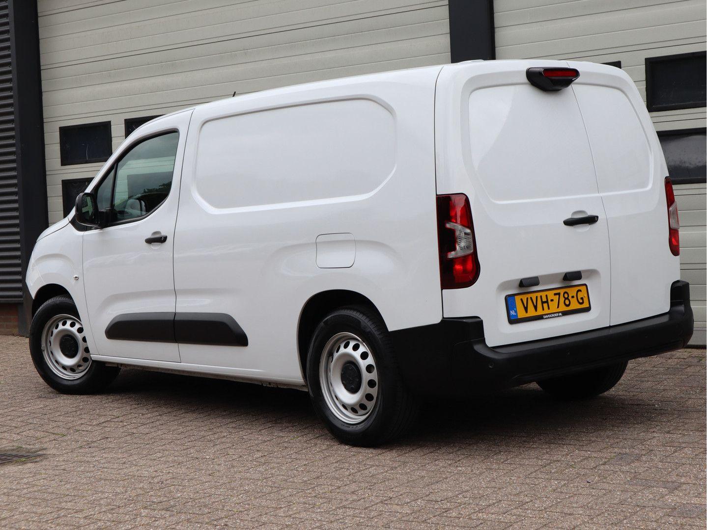 Peugeot e-Partner 50 kWh Lang L2 - Apple Carplay - Snell