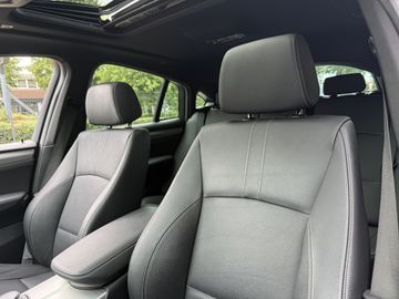 BMW X4 - 12