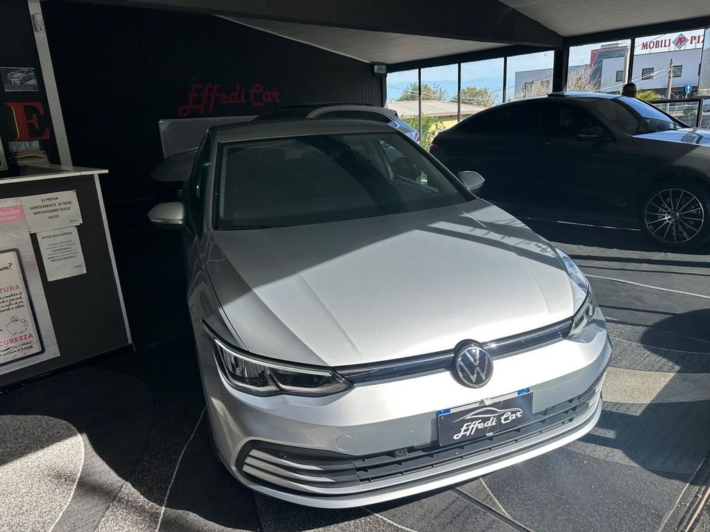 Image of Volkswagen Golf