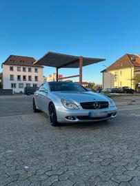 2004 Mercedes-BENZ CLS — фото 6