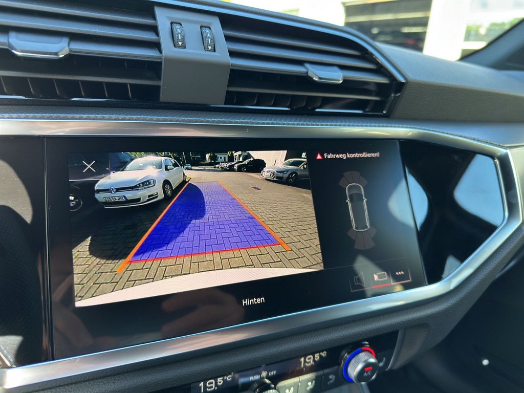 Audi Q3 - Bild 28