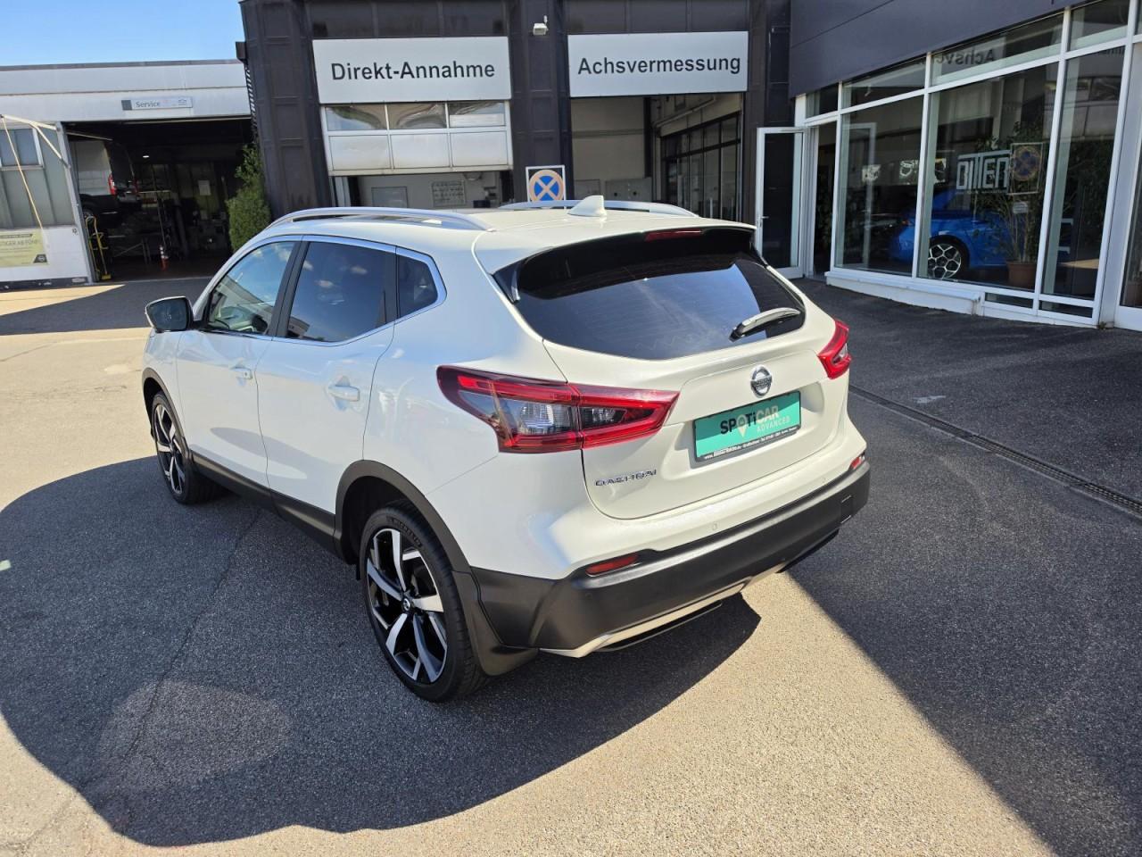 Nissan Qashqai Tekna 1,2 NAV+PANO+SHZ+RFK Klima Navi