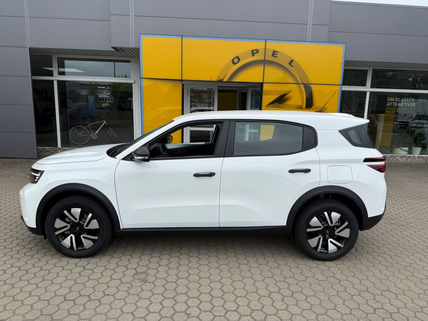 Fahrzeugabbildung Opel Frontera Electric Edition 83 kW Extended Range