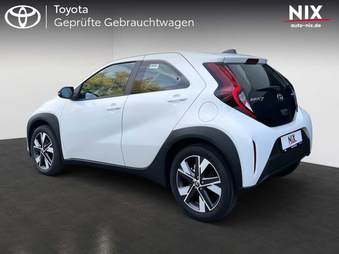 Toyota Aygo X 1.5 Hybrid Active + Sitzheizung + ACC imagem 2
