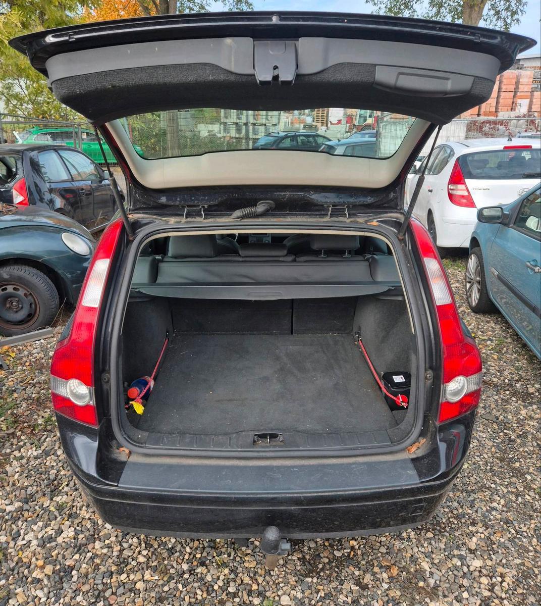 Volvo V50 2007 — photo 10