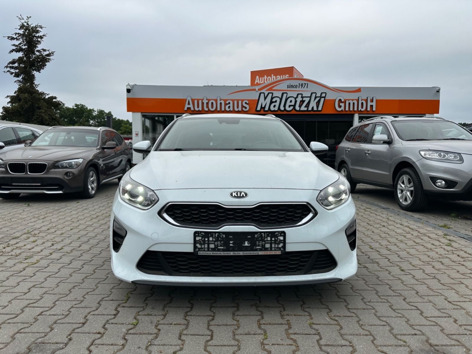 Fahrzeugabbildung Kia Cee´d 1.4 Sportswagon Vision*Lenk.Hz*Kamera*Spur