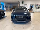 Audi A3 Limousine 40 TFSI quattro sport - Audi A3: Blau