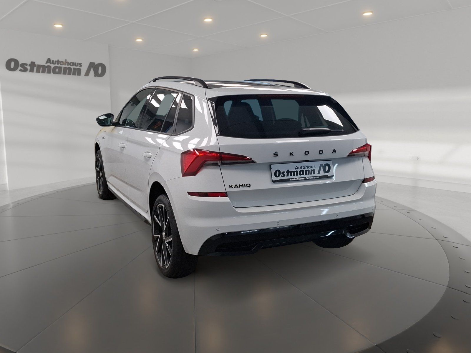 Skoda Kamiq Monte Carlo 1,0 TSI Pano AHK RFK LED SHZ imagem 2