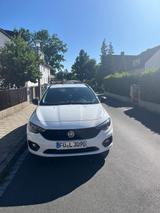 Fiat Tipo 1.4 T-Jet LOUNGE LOUNGE - Fiat in Nürnberg