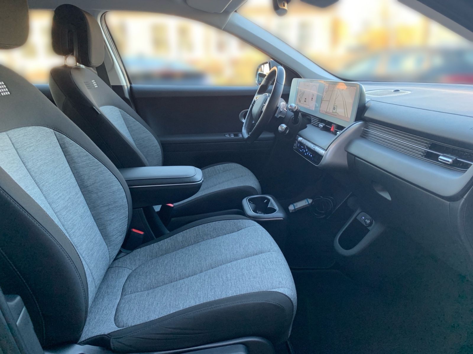 Fahrzeugabbildung Hyundai IONIQ 5 Dynamiq Elektro 72,6 kWh Wärmepumpe