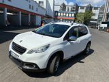 Peugeot 2008 Allure BlueHDi 120 STOP & START Allure - Peugeot 2008 mit Diesel-Antrieb: Limousine