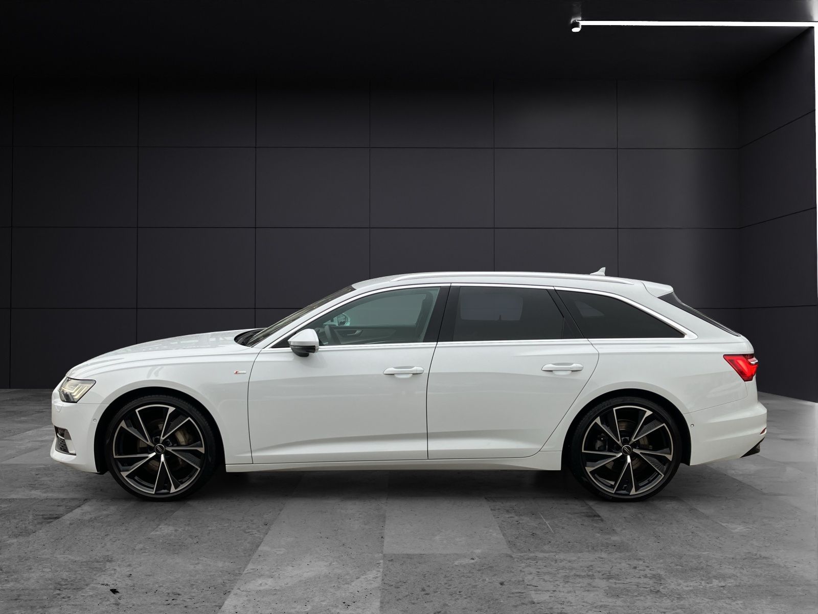 Fahrzeugabbildung Audi A6 Avant 50 TDI quattro sport AHZV HD Matrix Hea