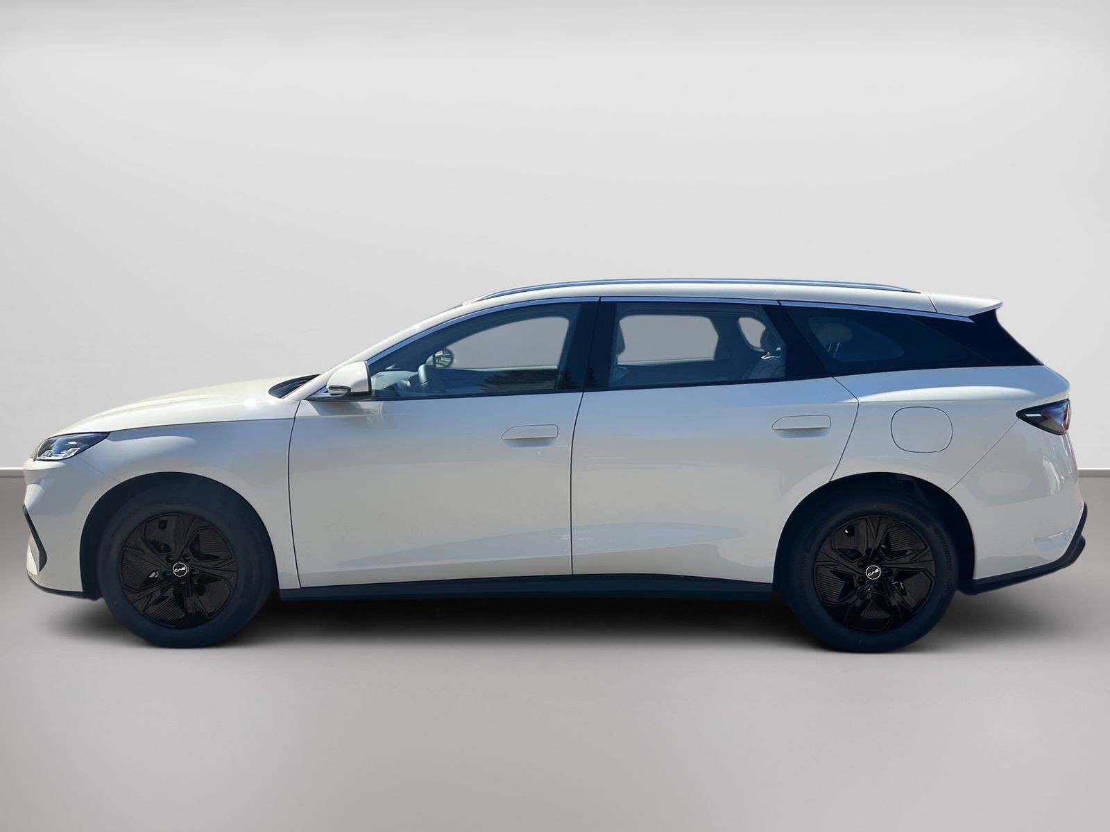 BYD SEAL 6