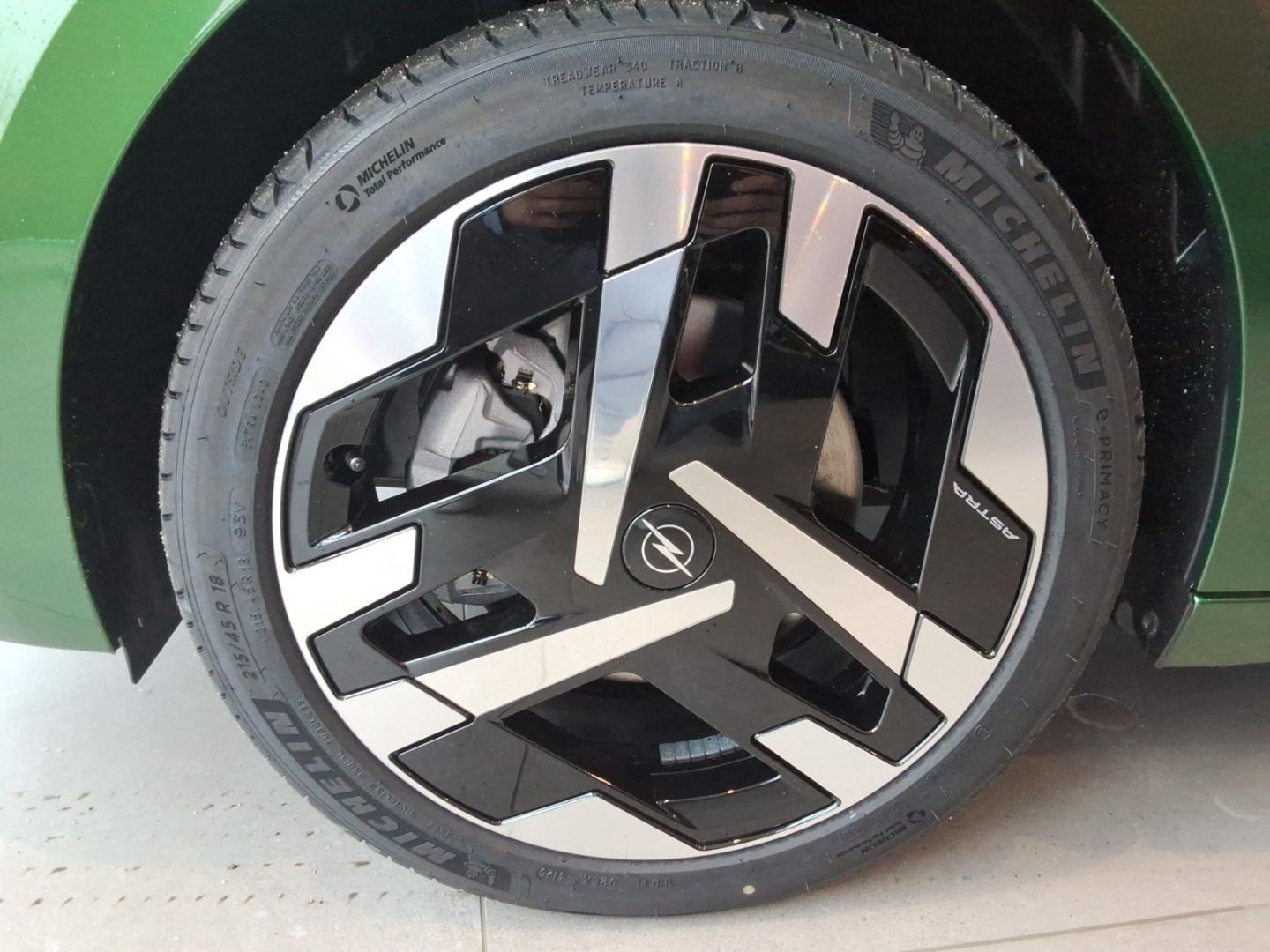 Opel Astra Electric ST Ultimate 58kWh AHK-abnehmbar A