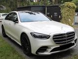 Mercedes-Benz S 450 d 4Matic L AMG Panorama 360° Head-up - Mercedes-Benz S 450 mit Diesel-Antrieb
