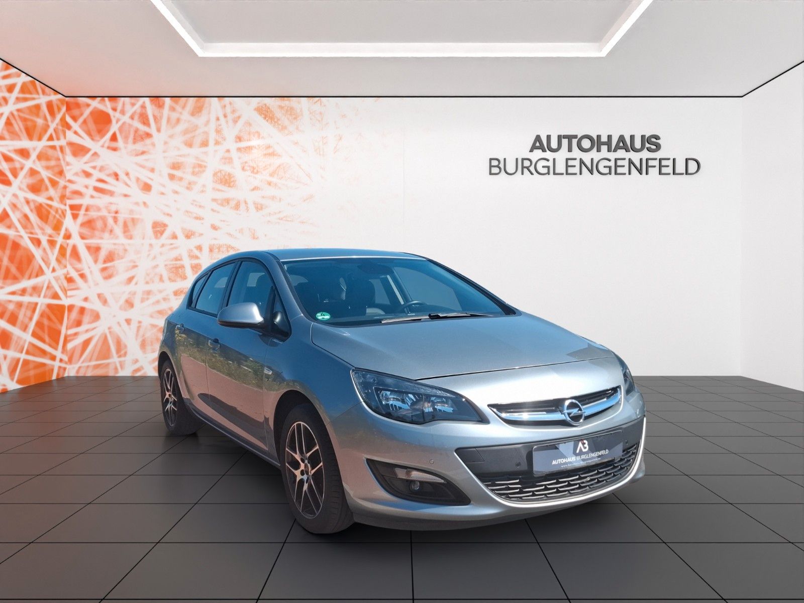 Fahrzeugabbildung Opel Astra J Lim. 5-trg. Energy! beh. LR ! NAVI ! PDC