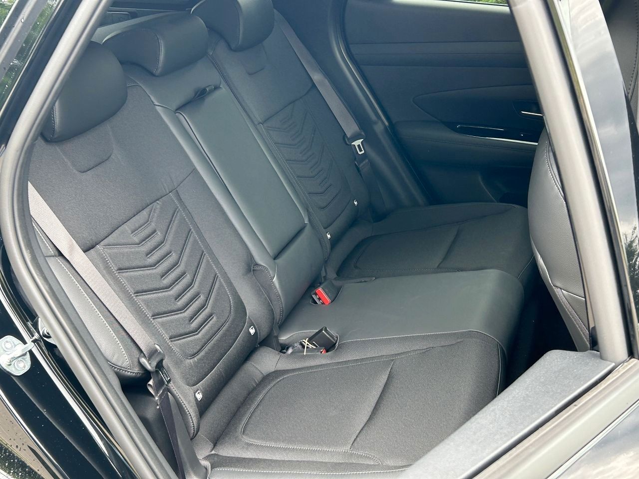 Fahrzeugabbildung Hyundai TUCSON 1.6 T-GDI Trend *Totwinkel*ACC*LED*RFK*